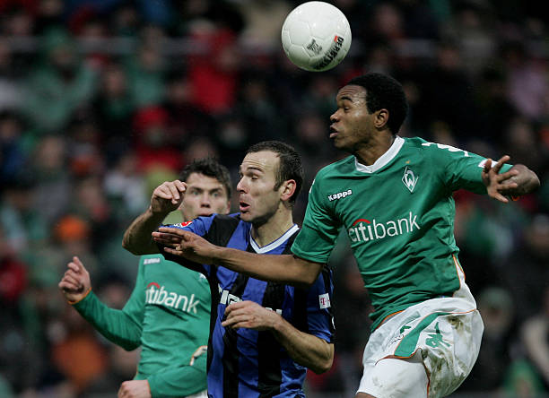 他不仅在联 他不仅在联